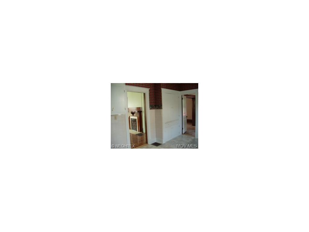 225 Third St, Lowell, OH 45744 photo 4