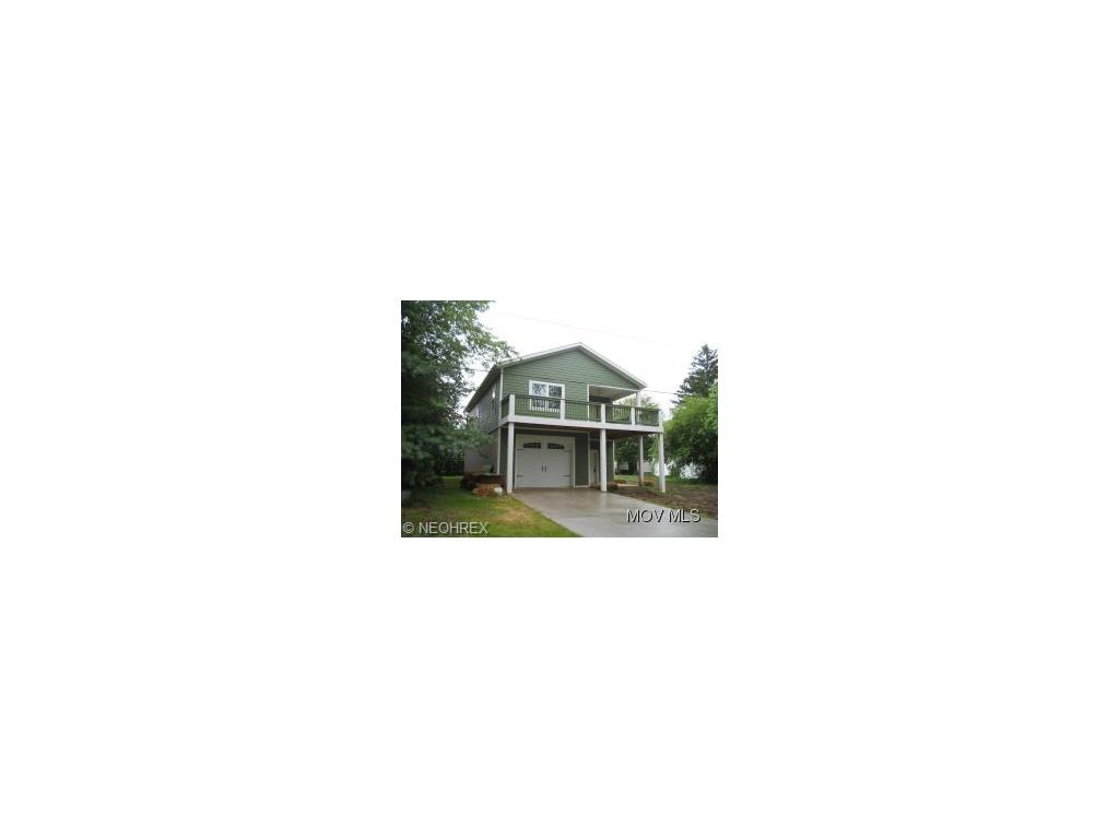 314 John St, Belpre, OH 45714 photo 1