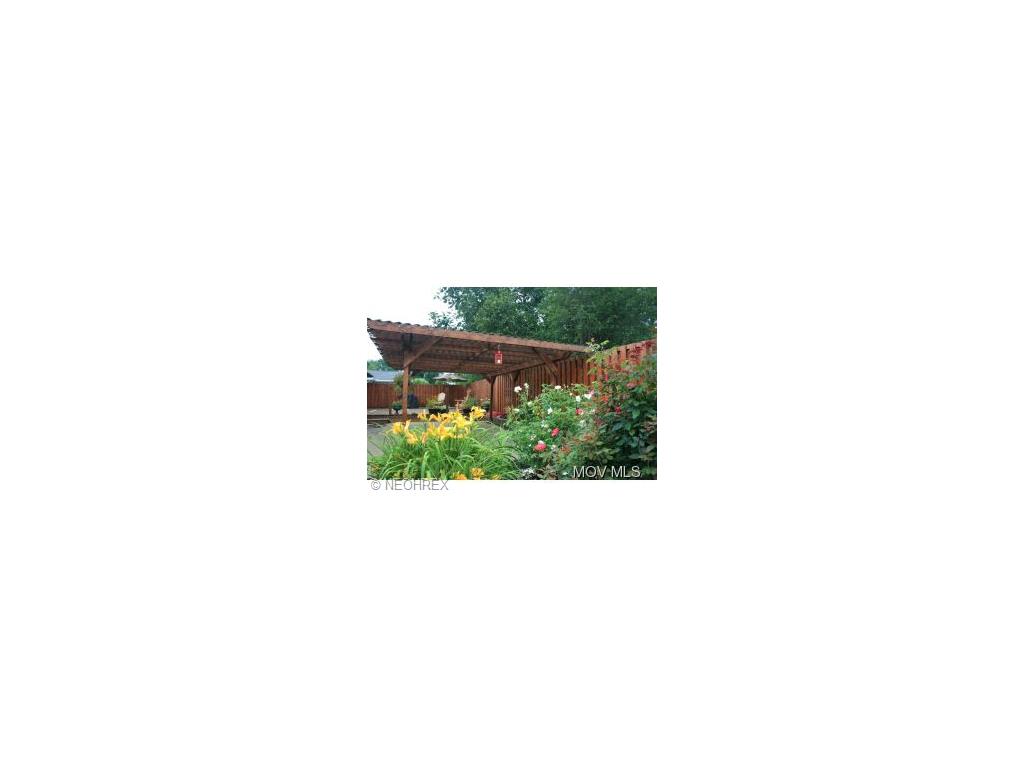 7 Rivercrest, Vienna, WV 26105 photo 4