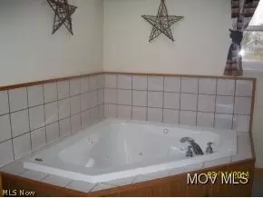 67 Tanner Ln, Walker, WV 26180 photo 8