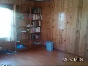 1708 Forest Hills Dr, Vienna, WV 26105 photo 3