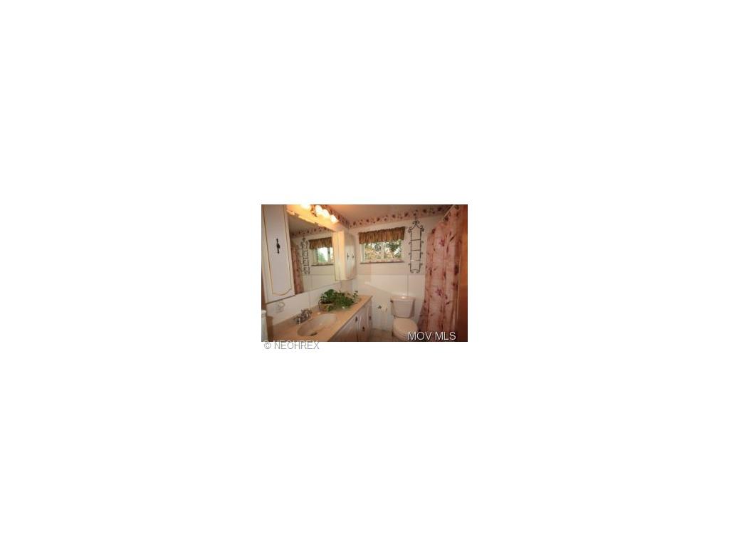 910 Smitherman Rd, Washington, WV 26181 photo 12