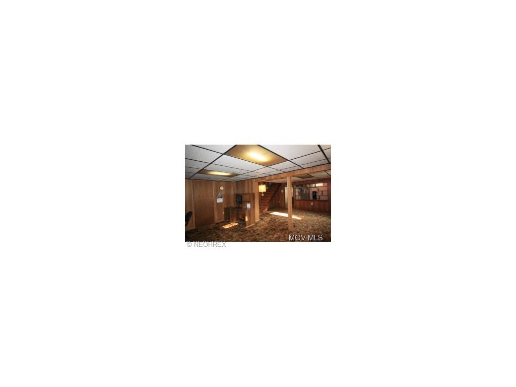 910 Smitherman Rd, Washington, WV 26181 photo 17