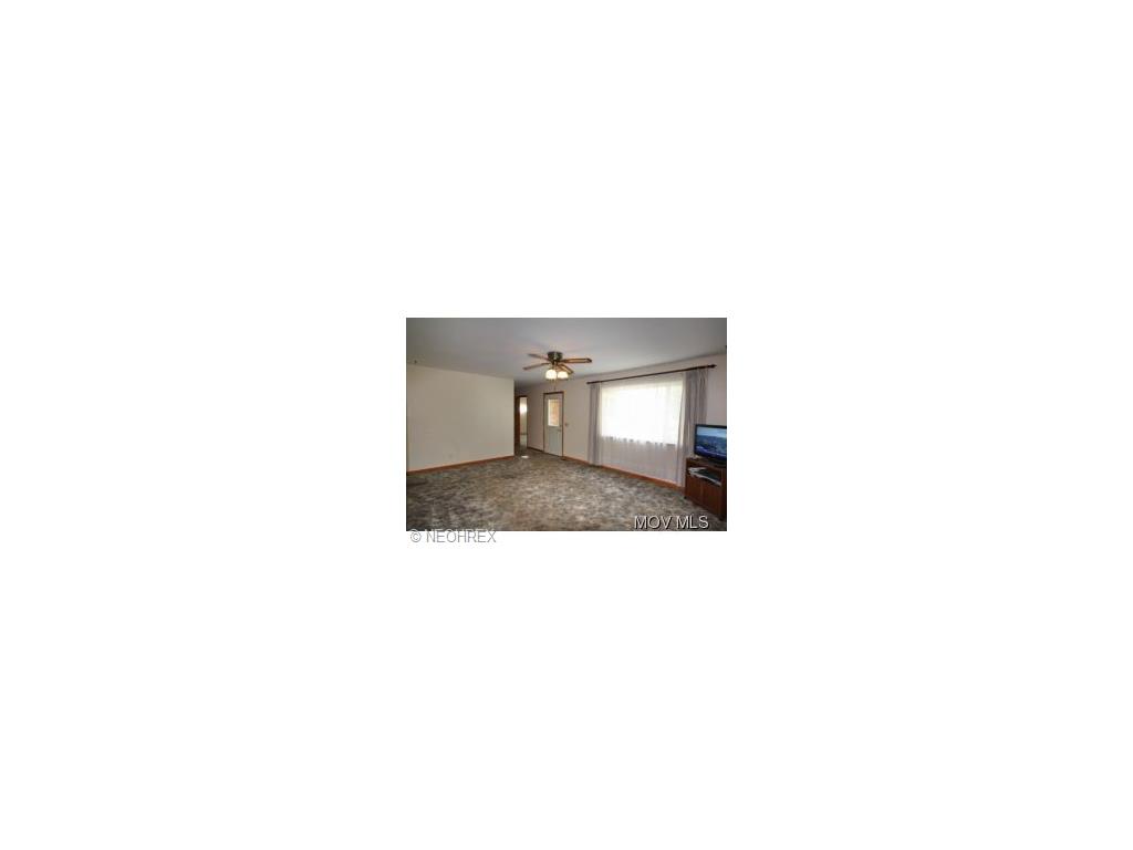 910 Smitherman Rd, Washington, WV 26181 photo 9