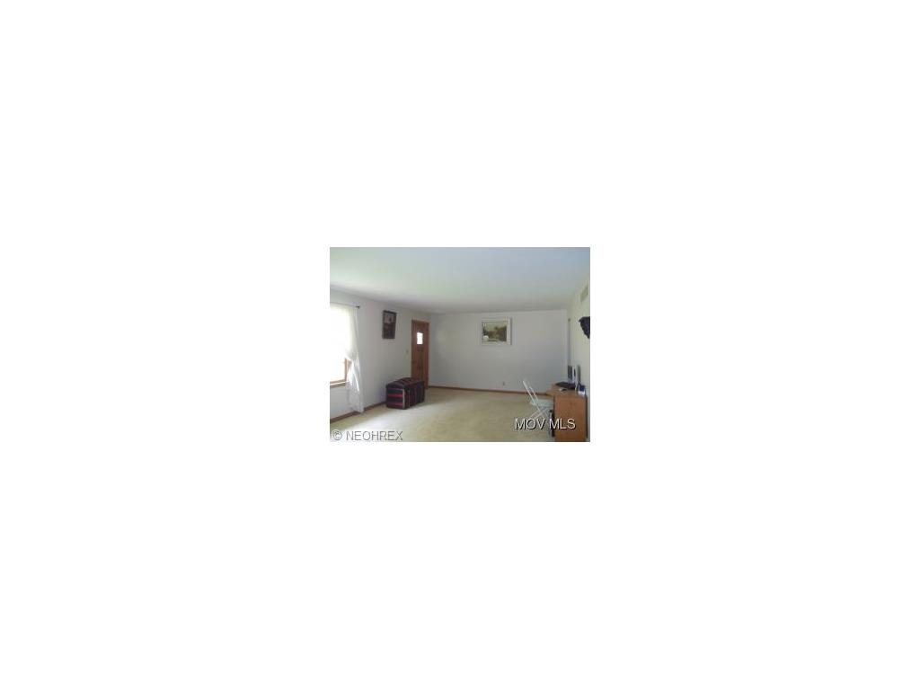 416 Third St, Beverly, OH 45715 photo 9