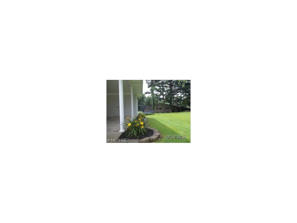 416 Third St, Beverly, OH 45715 photo 4