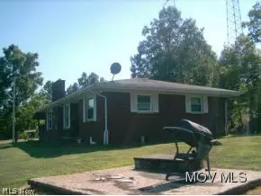 348 Bunker Rd, Walker, WV 26180 photo 5