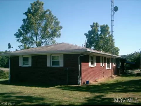 348 Bunker Rd, Walker, WV 26180 photo 1