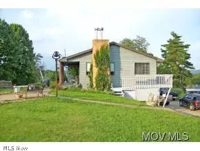 77 Morgan Ridge Rd, Walker, WV 26180 photo 2