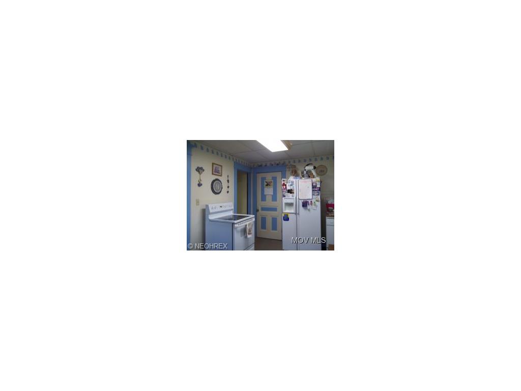 308 Fourth St, Beverly, OH 45715 photo 12