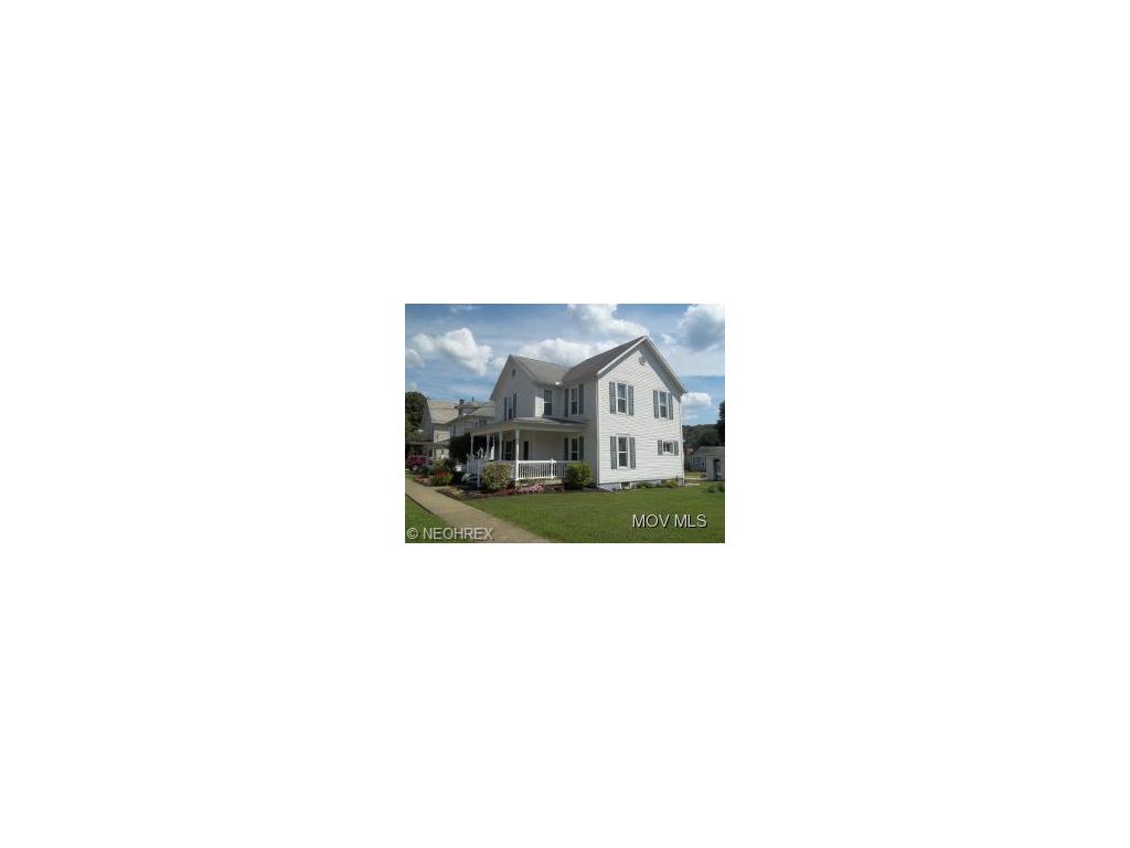 308 Fourth St, Beverly, OH 45715 photo 2