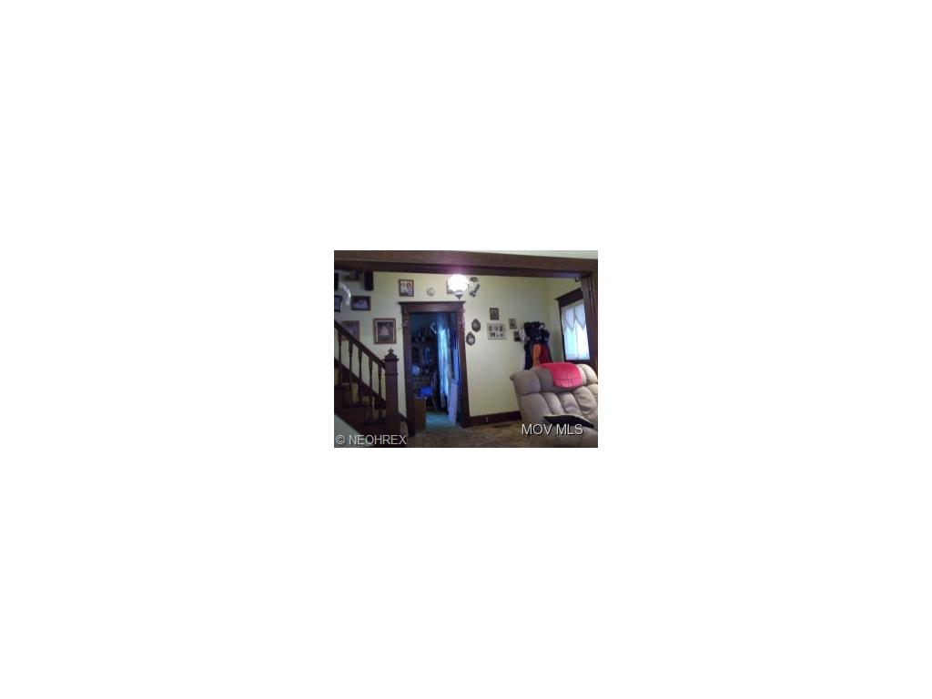 308 Fourth St, Beverly, OH 45715 photo 9