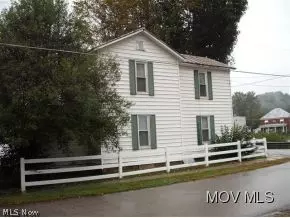 8 Carol St, Cairo, WV 26337 photo 4
