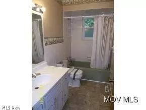 135 E Audrey Dr, Washington, WV 26181 photo 8