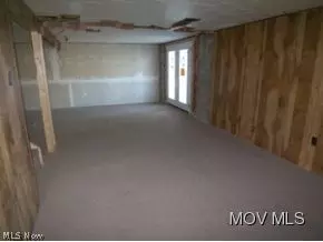 212 E 10th St, Williamstown, WV 26187 photo 12