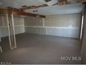 212 E 10th St, Williamstown, WV 26187 photo 13