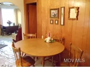 708 46th St, Vienna, WV 26105 photo 5