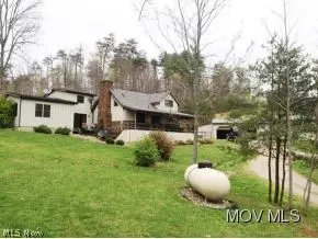 1404 Jericho Rd, Walker, WV 26180 photo 2