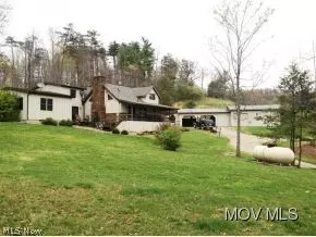 1404 Jericho Rd, Walker, WV 26180 photo 3