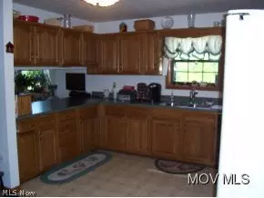 10 Ayers Ln, Walker, WV 26180 photo 5