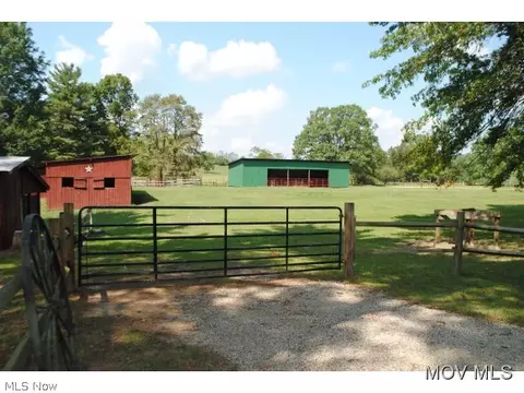 239 Upshur, Walker, WV 26180 photo 4