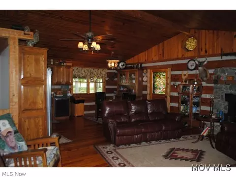 239 Upshur, Walker, WV 26180 photo 14