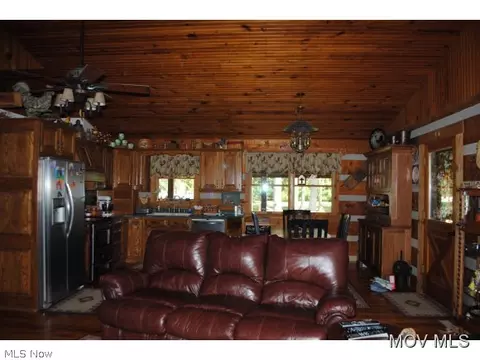 239 Upshur, Walker, WV 26180 photo 11