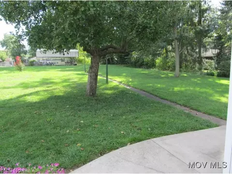 200 E 9th St, Williamstown, WV 26187 photo 16