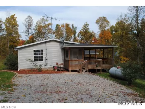 759 Oak Grove Rd, Walker, WV 26180 photo 7