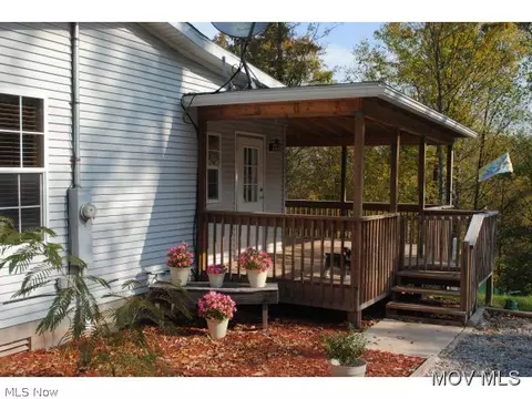 759 Oak Grove Rd, Walker, WV 26180 photo 2