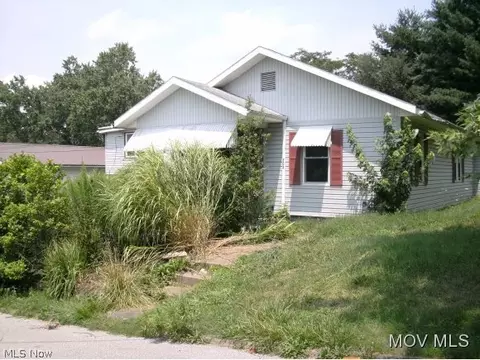 202 3rd St, Spencer, WV 25276 photo 1