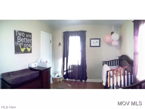 122 E 6th St, Williamstown, WV 26187 photo 14
