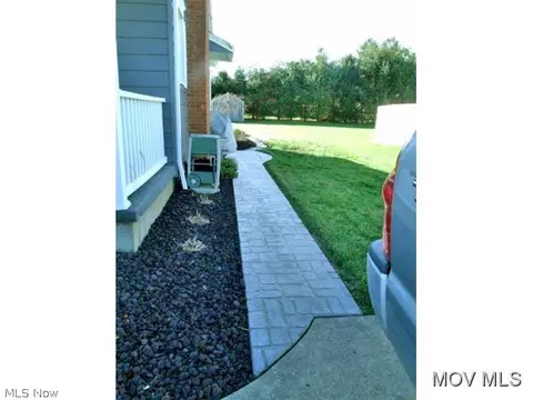 122 E 6th St, Williamstown, WV 26187 photo 24