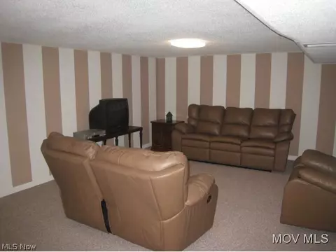 5406 3rd Ave, Vienna, WV 26105 photo 15