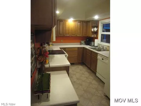 5406 3rd Ave, Vienna, WV 26105 photo 17