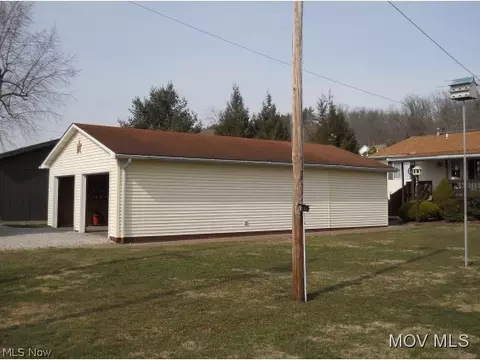 209 4th St, Lowell, OH 45744 photo 3