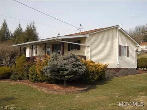 209 4th St, Lowell, OH 45744 photo 2