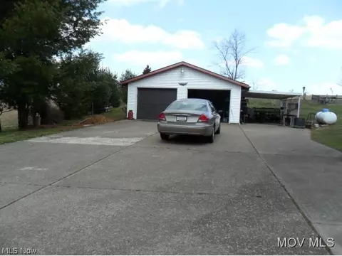 1325 Rocky Point Rd, Fleming, OH 45729 photo 2