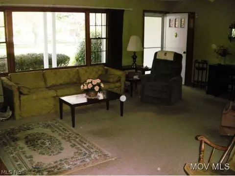 716 Mitchell Ave, Beverly, OH 45715 photo 2