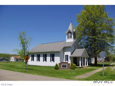 115 Main St, Vincent, OH 45784 photo 4