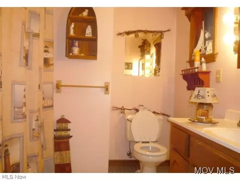 2491 Buckner Bend Rd, Walker, WV 26180 photo 17