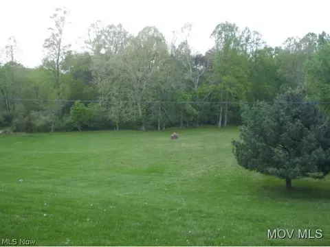 2491 Buckner Bend Rd, Walker, WV 26180 photo 6