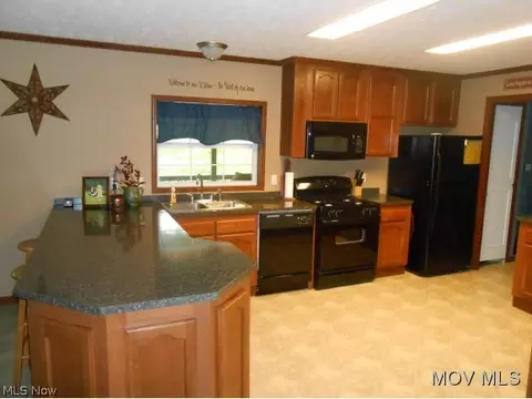 232 Bunker Rd, Walker, WV 26180 photo 7