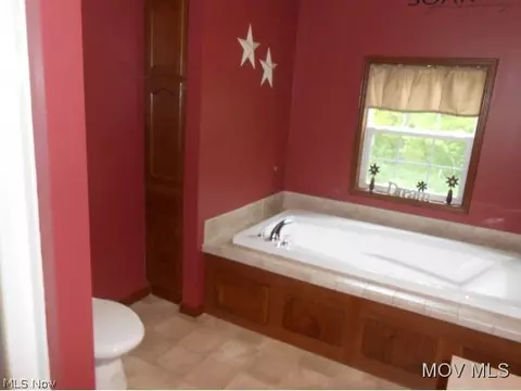 232 Bunker Rd, Walker, WV 26180 photo 16