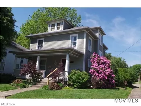 115 Elm St, Belpre, OH 45714 photo 1