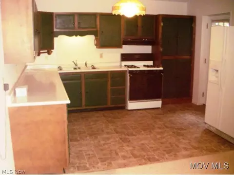 738 Rocky Point Rd, Fleming, OH 45729 photo 2