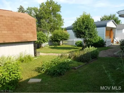 804 Moore Ave, Belpre, OH 45714 photo 18