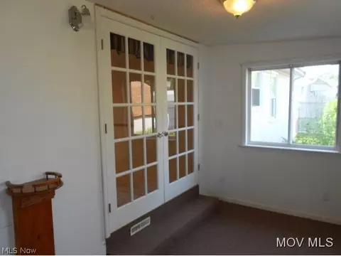 804 Moore Ave, Belpre, OH 45714 photo 8