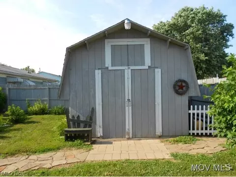 804 Moore Ave, Belpre, OH 45714 photo 19