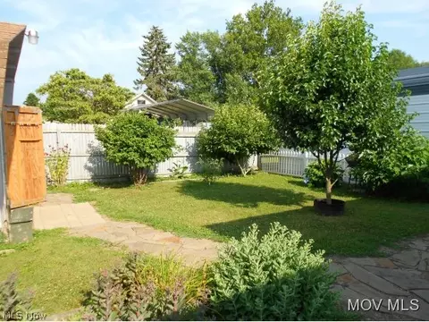 804 Moore Ave, Belpre, OH 45714 photo 17
